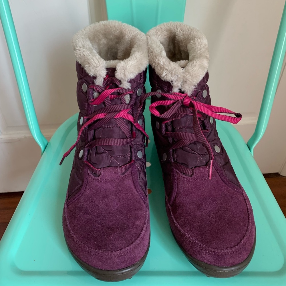 Columbia Purple Ankle Boots with Fur Lining - Picture 2 of 9